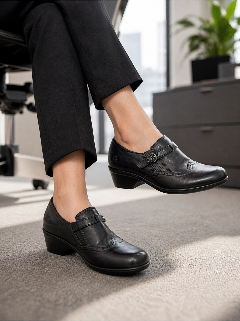 Earth Origins Carma Black Leather Comfort Loafers Women’s Size 8